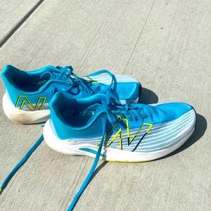 New Balance Fuel Cell Rebel